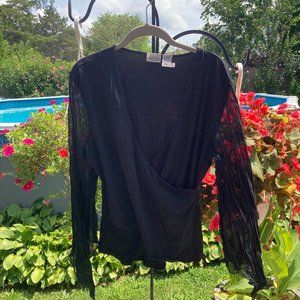 Newport News - L long sleeve sheer black top